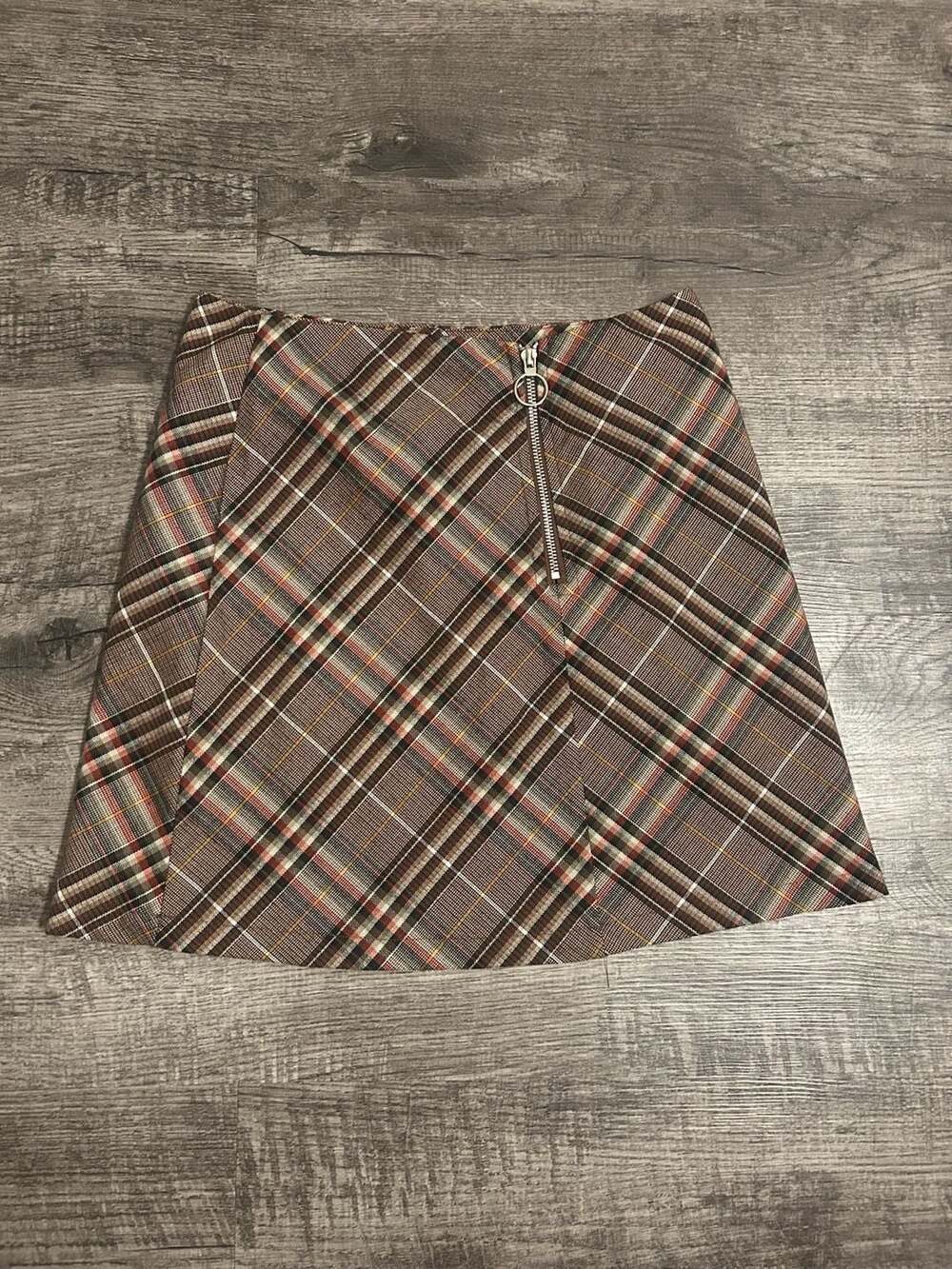Princess Polly Brown Plaid Zip Front Mini Skirt Size US 6 - Picture 3 of 3
